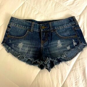 Billabong low rise jean shorts
